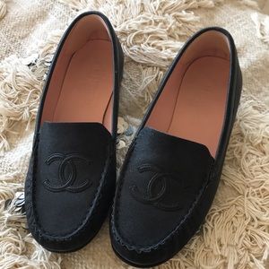 CHANEL Black Leather Loafer Flats 36